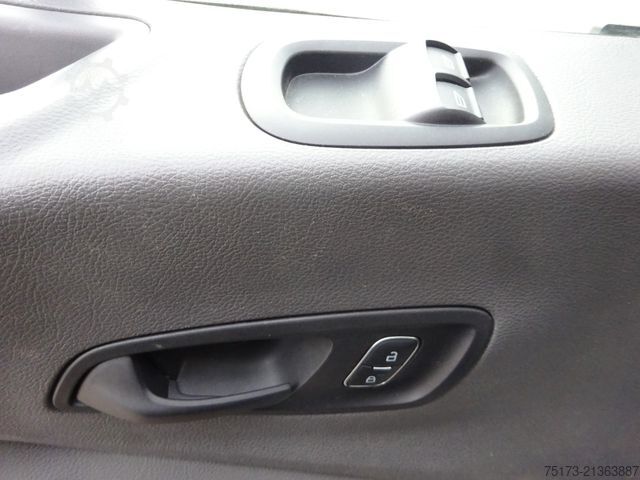 Vrachtwagen met bakwagen FORD Transit 350 L4 130PS HA Trend Koffer LBW