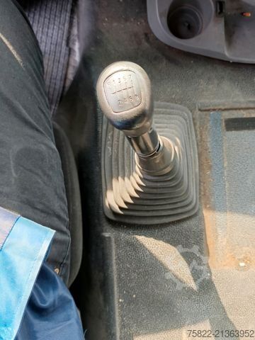 Τυπική μονάδα τράκτορα MERCEDES-BENZ Actros 2041 / 4X4 ALLRAD / Full Steel / NUR130km