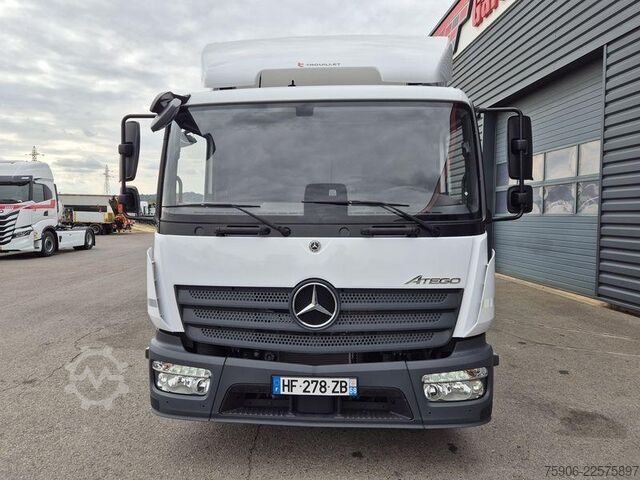 Skåpbil Mercedes-Benz Atego
