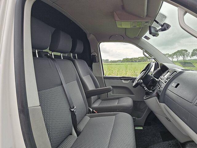 Kombi z wysokim dachem VW TRANSPORTER 2.0 TDI L2 140Pk