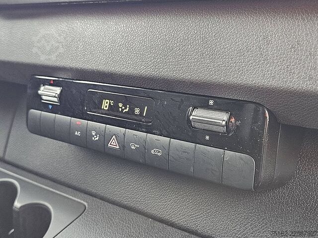 Kombi z wysokim dachem MERCEDES-BENZ ESPRINTER 47kwh 168km wltp