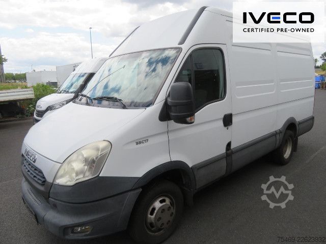 Furgão de teto alto IVECO 35C17V/P