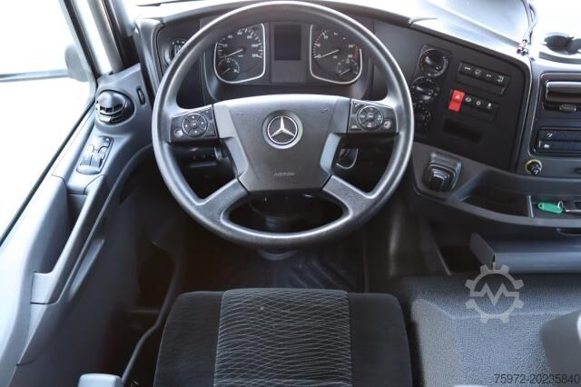 Camion plateau avec bâche Mercedes-Benz Atego 1524 L