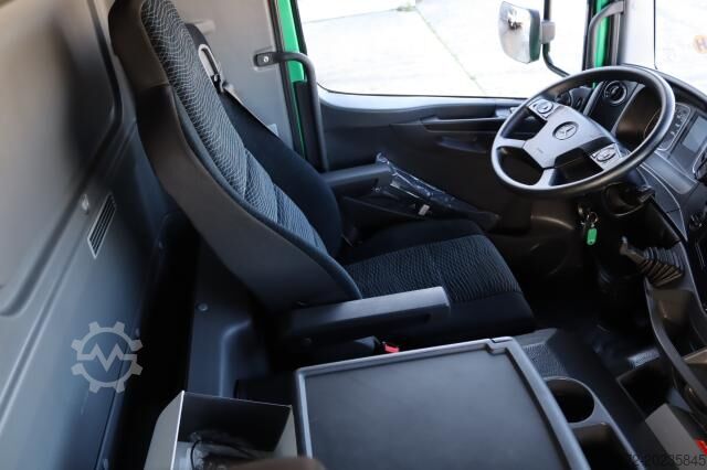 Skåpbil Mercedes-Benz Atego 1524L 2TO LBW