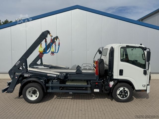 Fourgon benne basculante ISUZU M30 5.2 l. breitenverstellb Absetzkipp 1.5-10 m³
