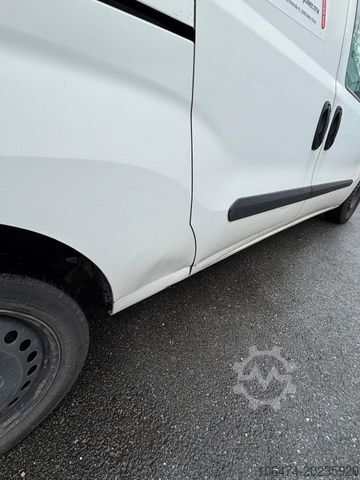 Fourgon tôlé FIAT Doblò SX Maxi Kasten