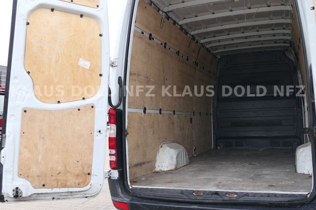 Fourgon tôlé MERCEDES-BENZ 314 Sprinter Kasten Lang leichter Motorschaden