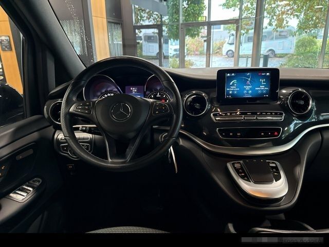 Minibus MERCEDES-BENZ V 220 d EDITION PANO+DISTRONIC+NAVI+KAMERA+LED