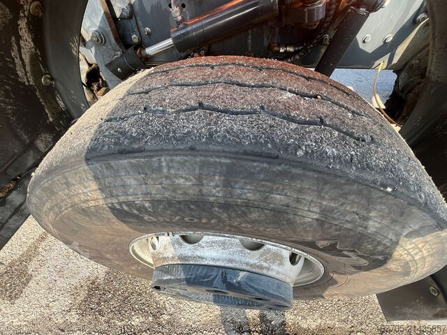 φορτηγό αναμικτήρας σκυροδέματος Astra HD9 84.48