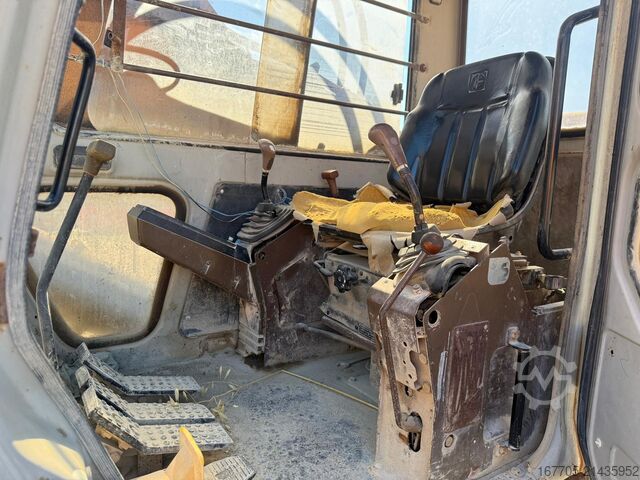 Escavatore cingolato Fiat-Hitachi FH 300 T