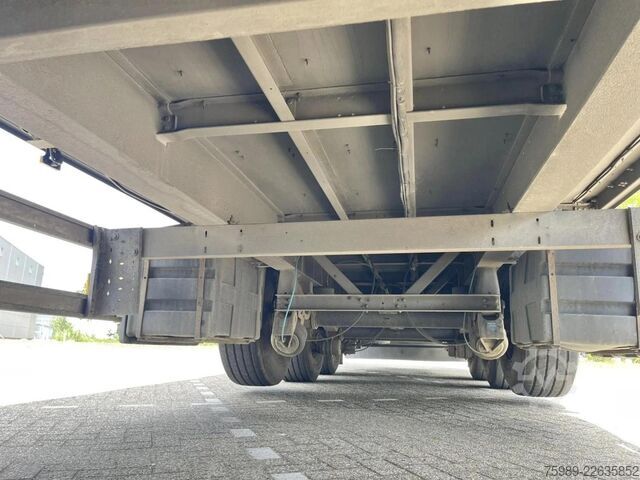 Caisse fermée Schmitz Cargobull SAF AXLES, LIFT AXEL, DISC BRAKES, AIR SUSPENSION