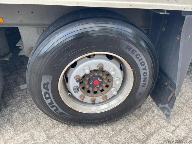 Caisse fermée Schmitz Cargobull SAF AXLES, LIFT AXEL, DISC BRAKES, AIR SUSPENSION