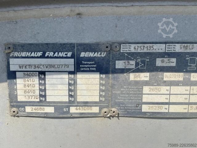 Kipper Fruehauf grain transport 46m 3 3 axels , ABS