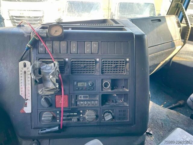 Rakodóplatform Iveco Eurostar 440.42 EURO 2 ! Manual injection