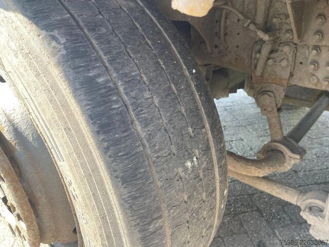 Plataforma de carga Iveco Eurostar 440.42 EURO 2 ! Manual injection