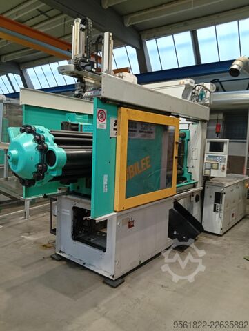 Spritzgießmaschine Arburg ALLROUNDER 520 C 2000-675