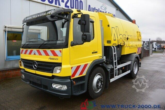 Măturătoare stradală Mercedes-Benz Atego 1524 Bucher Johnston VS650 Deutsches Gerät