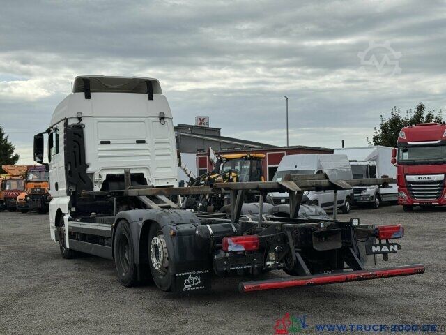 Felépítménycserélő teherautó MAN TGX 26.480 XLX Haus Bett hydr Hub Multi Wechsler