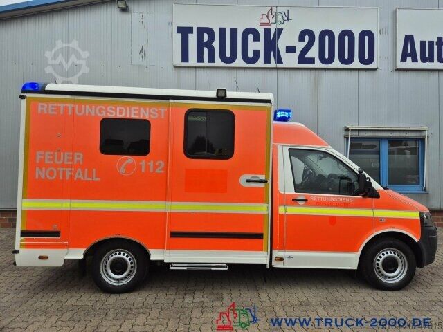 Πυροσβεστικό όχημα Volkswagen T5 2.0 TDI Automatic KTW Krankentransport Klima