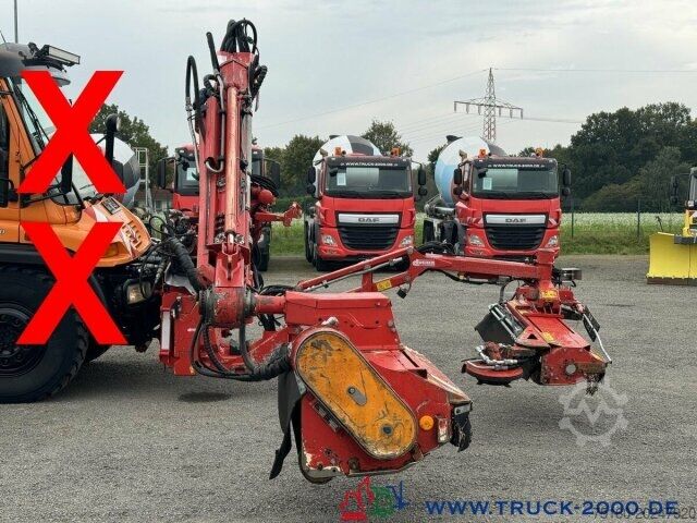 Çim biçme makinesi Unimog Dücker Mähkombination RSM Mäher Ausleger DUA800