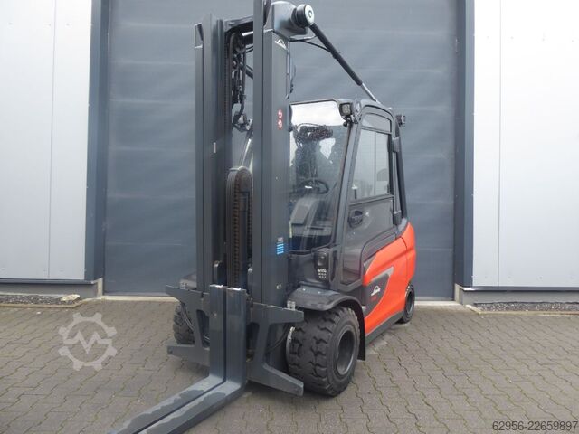 Elektro 4 Rad-Stapler Linde E35L-01 förderfähig