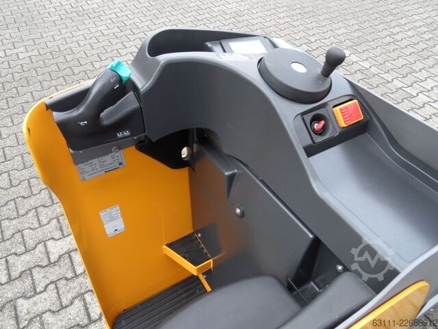 Ruční paletový vozík Jungheinrich ESE 120 - 1600 mm Gabeln - NEUE Batterie
