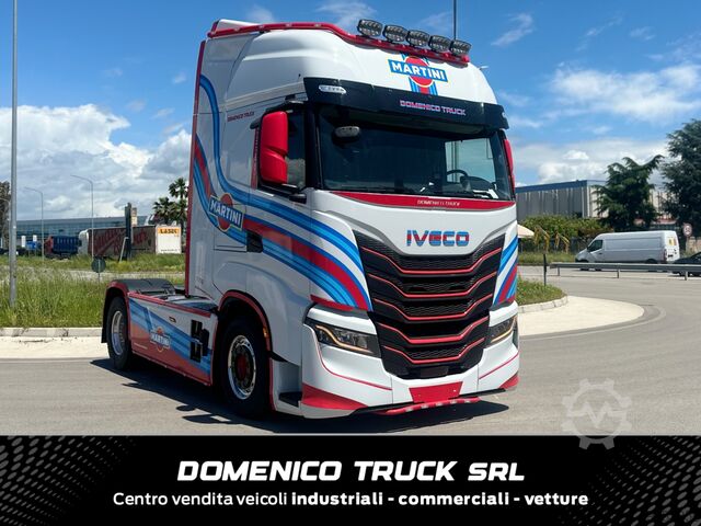 Standard traktor Iveco Stralis S-Way 500 ADR Edizione Limitata