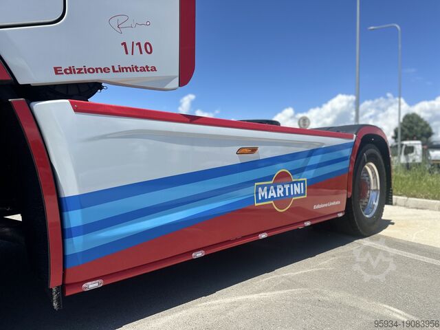 Standard traktor Iveco Stralis S-Way 500 ADR Edizione Limitata