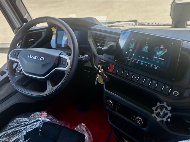 Standard traktor Iveco Stralis S-Way 500 ADR Edizione Limitata