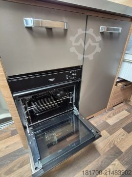 Półzintegrowany kamper Weinsberg CaraCompact 600 MEG EDITION [PEPPER] *Klima*Backofen*Rahmenfenster*