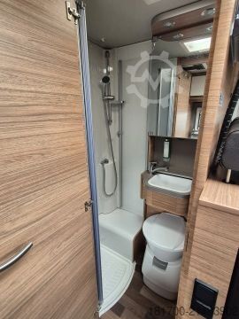 Półzintegrowany kamper Weinsberg CaraCompact 600 MEG EDITION [PEPPER] *Klima*Backofen*Rahmenfenster*