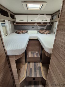 Półzintegrowany kamper Weinsberg CaraCompact 600 MEG EDITION [PEPPER] *Klima*Backofen*Rahmenfenster*