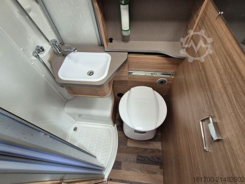 Półzintegrowany kamper Weinsberg CaraCompact 600 MEG EDITION [PEPPER] *Klima*Backofen*Rahmenfenster*