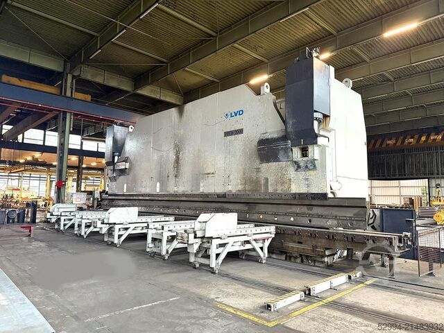 Hydrauliska kantpressar LVD PPEB 2000 ton x 14 meter CNC