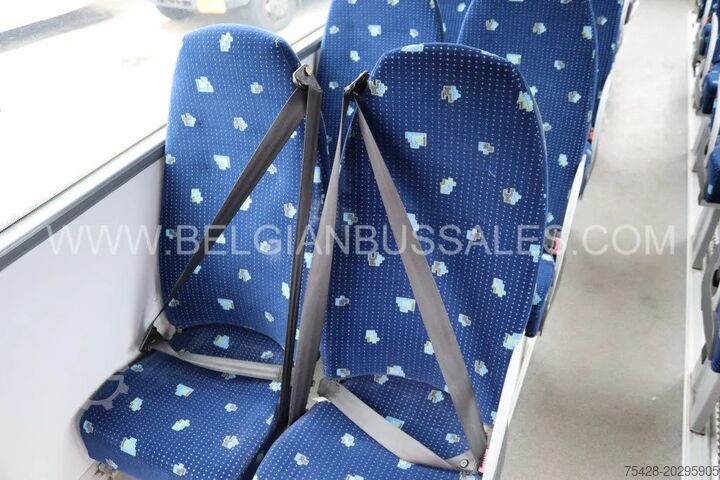 Minibüs Mercedes VARIO O 813 DE