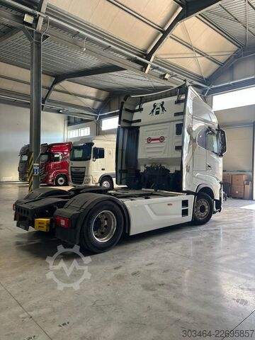Trattore stradale standard IVECO S-WAY 570 uff. Italia- FULL OPT.+ACCIAI