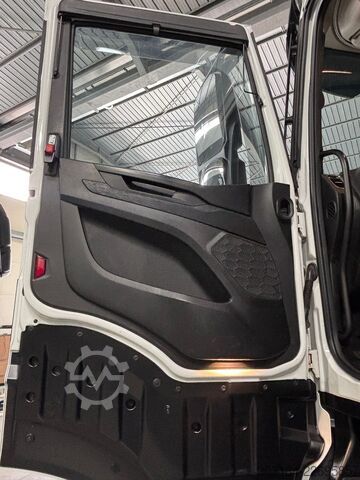 Trattore stradale standard IVECO S-WAY 570 uff. Italia- FULL OPT.+ACCIAI