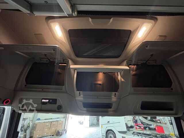 Trattore stradale standard IVECO S-WAY 570 uff. Italia- FULL OPT.+ACCIAI
