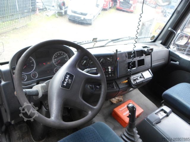 Haakarm vrachtwagen MAN TGA 26.440/6x4/ Absetzer
