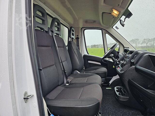 Bakwagen CITROEN JUMPER 2.2 BHDI 165 L4 LAADKLEP