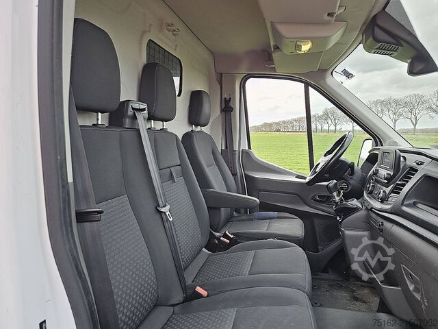 Bestelauto FORD TRANSIT 2.0 L3H2 Camera Euro6 AC