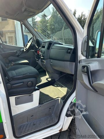 Højt tag varevogn MERCEDES-BENZ DB 310D  5 Sitzer