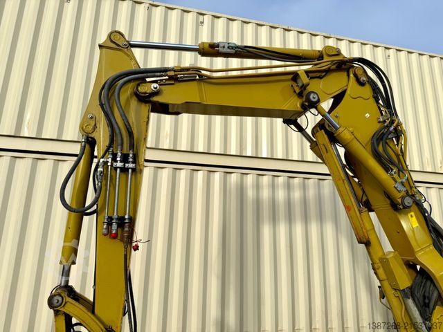 Minikotró KUBOTA KX080-4 / ZSA / 3 x Löffel / VAH / Deutsch