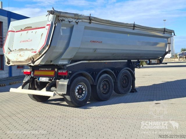 Semi-reboque basculante Schwarzmüller Tipper Steel half pipe body 24m³