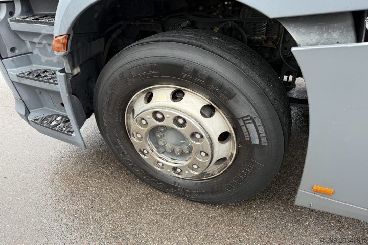 Standardowy ciągnik siodłowy Mercedes-Benz Antos 1843 4x2 ADR Retarder / Swiss-Vehicle