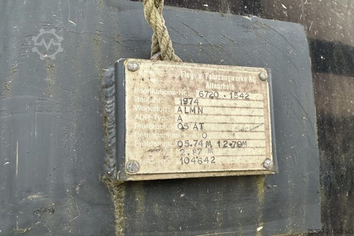 Semi-remorque citerne  T 12 1-Kammer