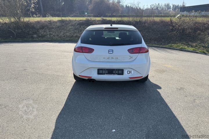 Fourgon personnalisé  Leon 1.4 TSI /  Swiss-Vehicle