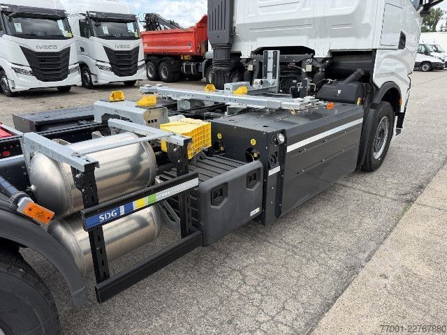 Camion con cassone intercambiabile IVECO AS260S46Y/FS CM CNG
