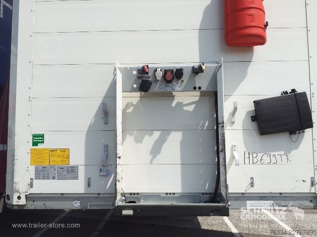 Semi-reboque aberto com lona Schmitz Cargobull Semitrailer Curtainsider Standard