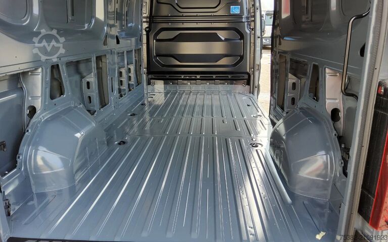 Furgon blaszak Renault Master 170.35  EURO 6  L3H2 GESLOTEN - 610 - UR...